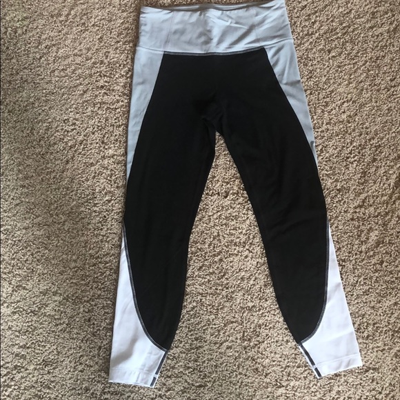 Athleta 7/8 leggings - Picture 1 of 4